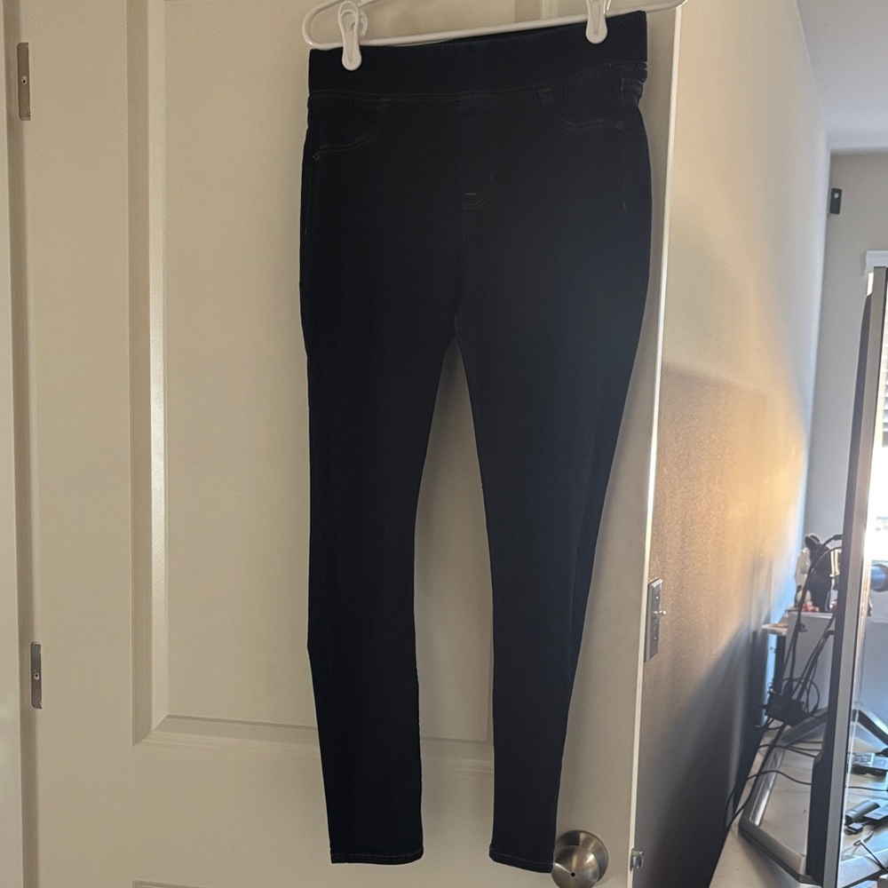 Rockstar Super Skinny Mid-Rise Jeggings